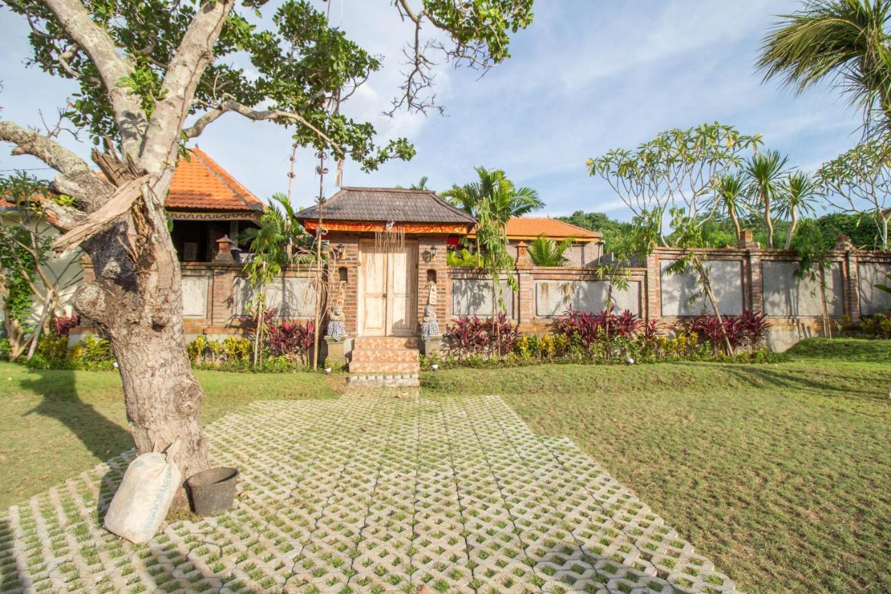 Kubu Nyang Nyang Uluwatu Apartamento Exterior foto